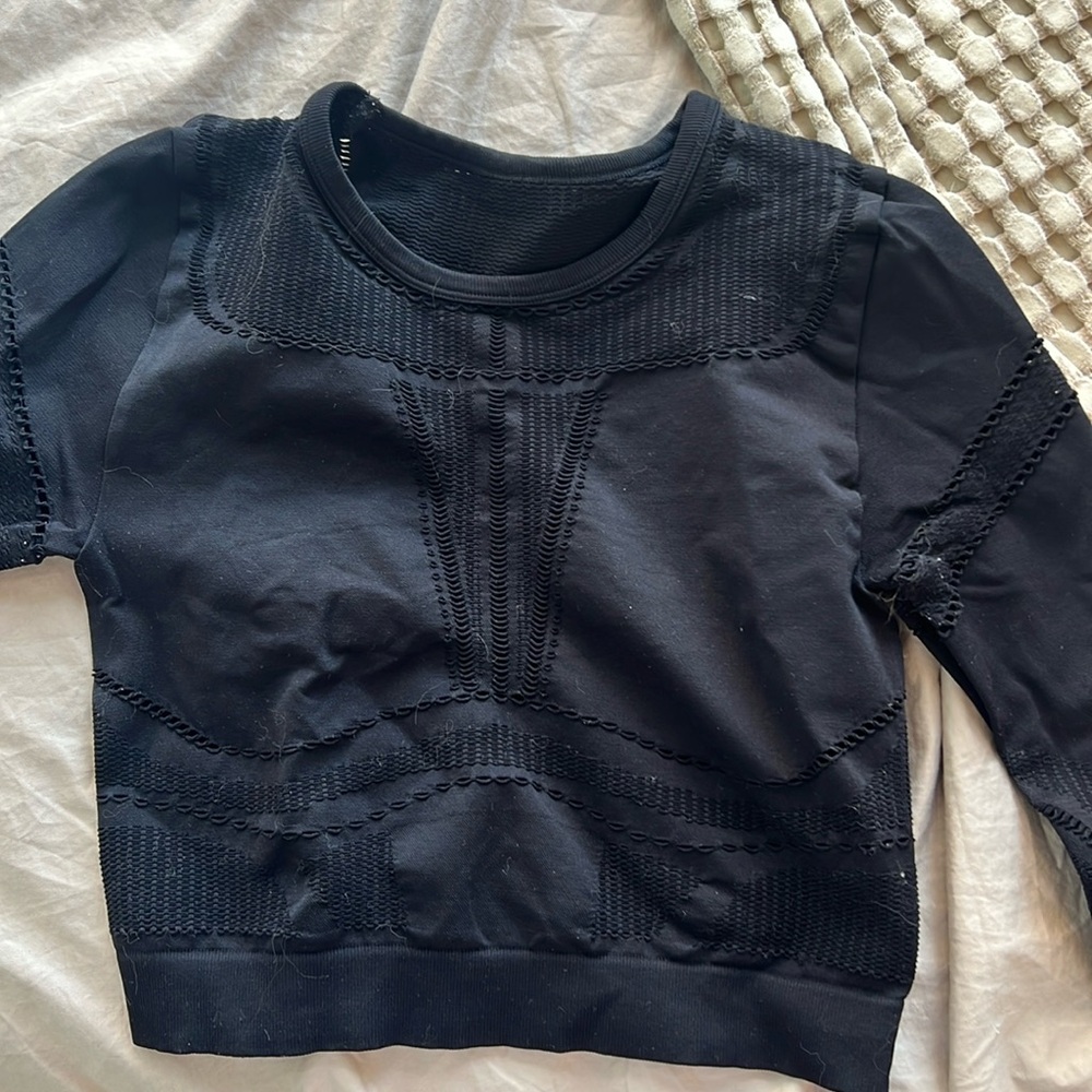 Fabletics black cropped workout top with detailing
